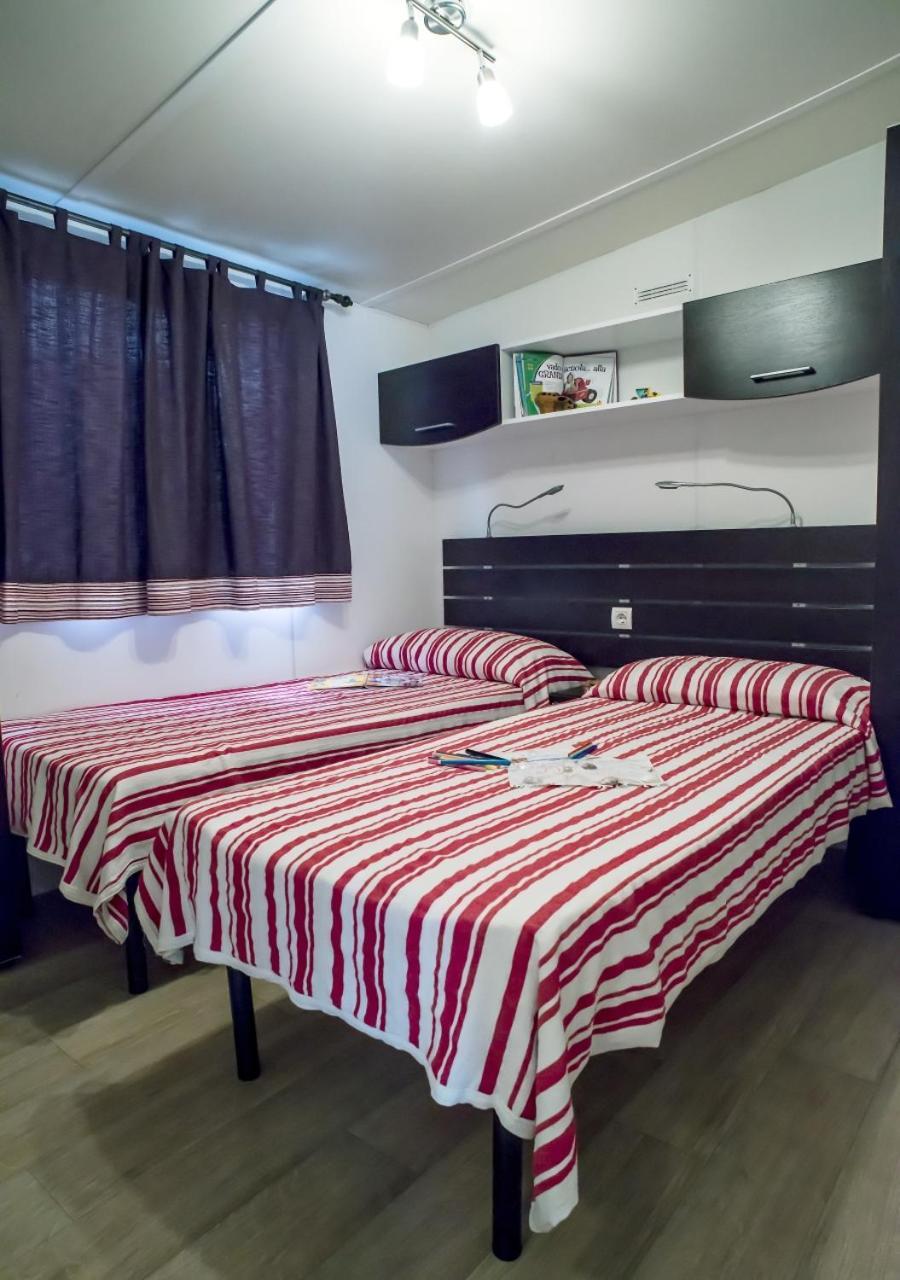 Villa Al Mare Camping - 4 Stelle Cavallino-Treporti Exteriör bild