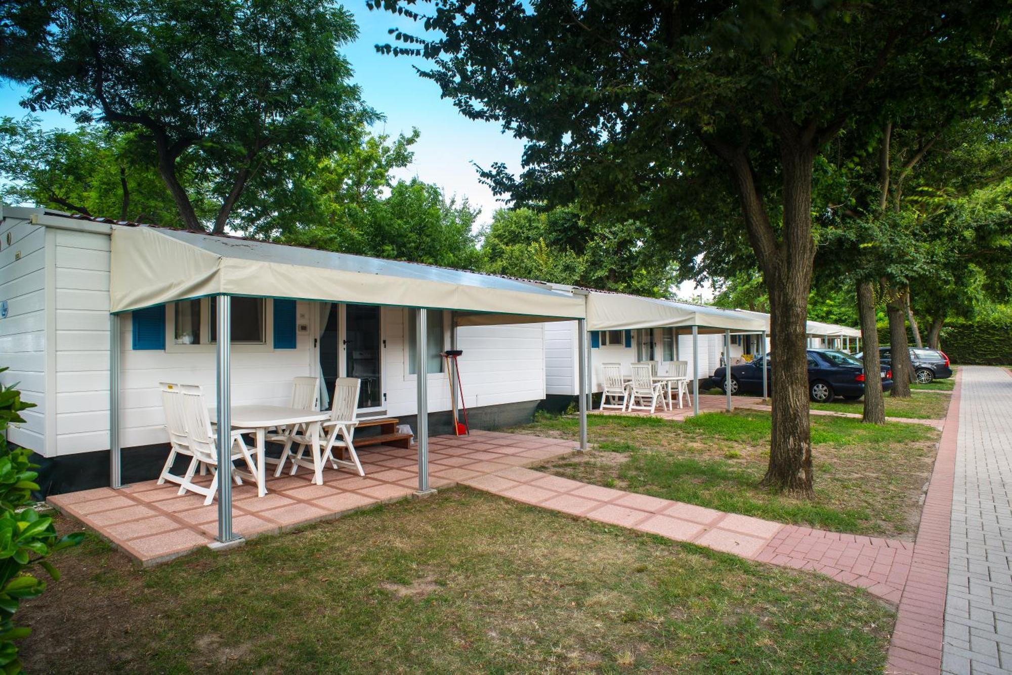 Villa Al Mare Camping - 4 Stelle Cavallino-Treporti Exteriör bild